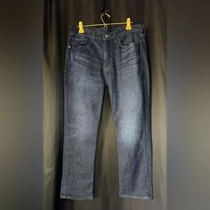 Levi’s 514 Men’s Straight Fit Jeans – Size 36x29 Dark Wash Style S110782